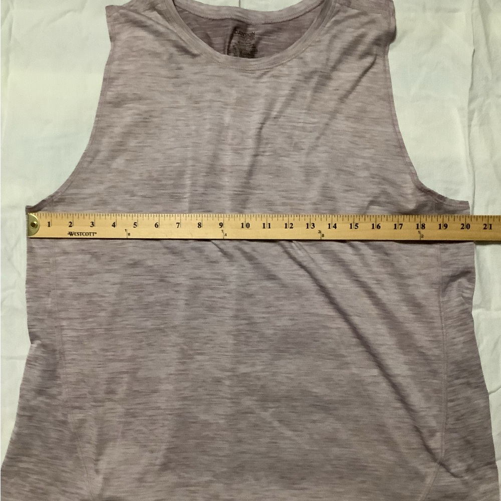 Women's athletic tank top Bundle of 5-XL shirts - Black, Pink, Green, Gray - Picture 7 of 11